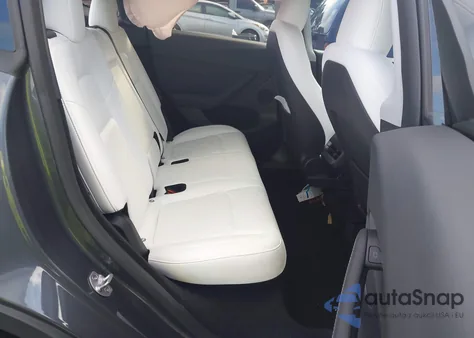 2023 Tesla Model Y Rwd z USA, uszkodzony, nr VIN 7SAYGDED2PF940784